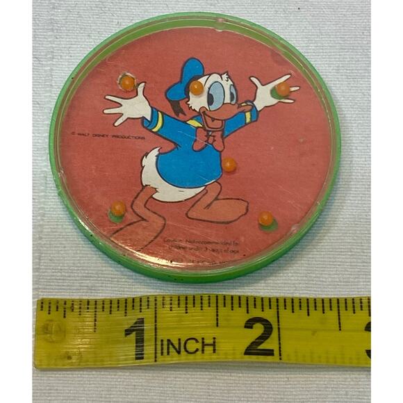 Donald Duck Huey Dewey Louie Dexterity Metal Ball Lithographed Pocket Game VTG - - Picture 8 of 8